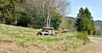 Aire de pique-nique - sur le chemin du Haycot