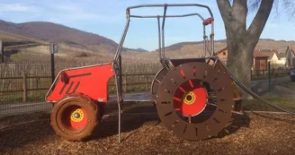 Aire de jeux - Tracteur