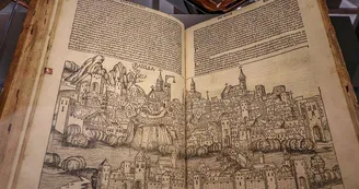 Parcours muséal de la bibliothèque Patrimoniale des Dominicains Parcours muséal de la bibliothèque Patrimoniale des Dominicains