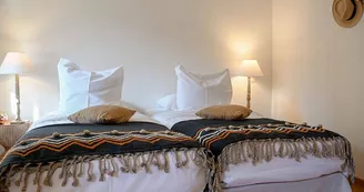 Chambre Bronze Chambre Bronze