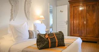 Le Hameau d'Eguisheim - Domaine GINGLINGER Le Hameau d'Eguisheim - Domaine GINGLINGER