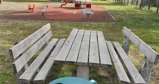 Aire de pique-nique - Parc de l'espace nautique Arc-en-Ciel